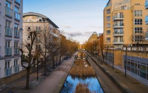 Guaranteed rent Southwark